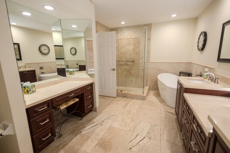 Building Photo - 12 Marlwood Ln