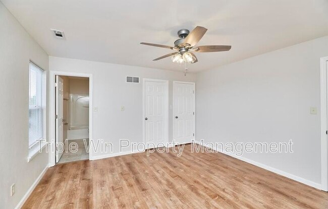 Building Photo - 152 Waterside Crossing Dr