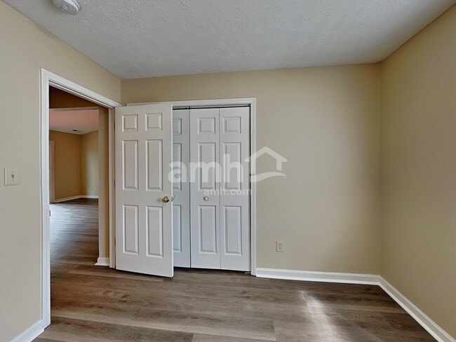Building Photo - 1510 Millridge Dr