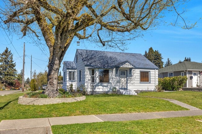Building Photo - 4523 N 16th St