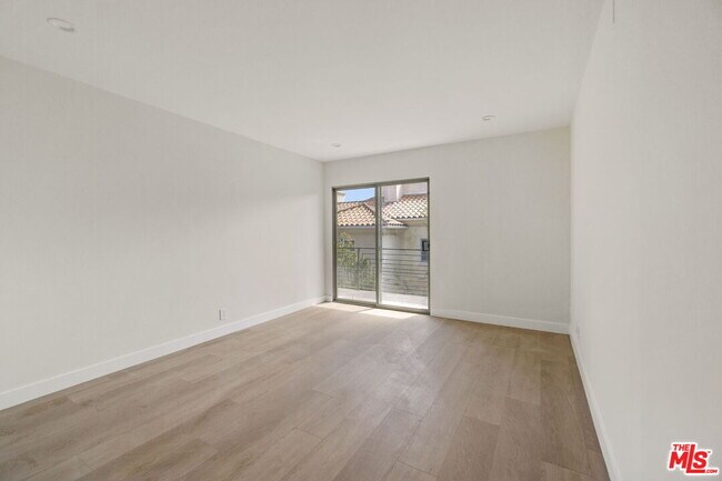 Building Photo - 847 15th St