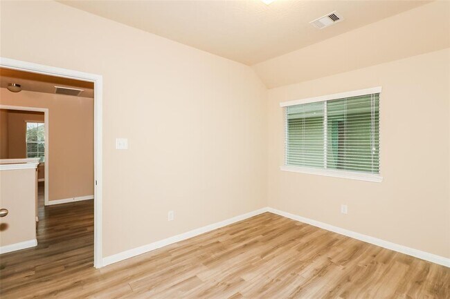 Building Photo - 5614 Long Arbor Ln