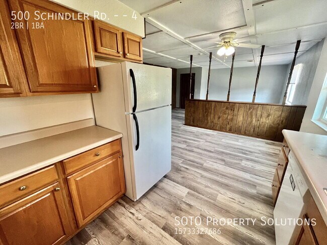 Building Photo - 500 Schindler Rd