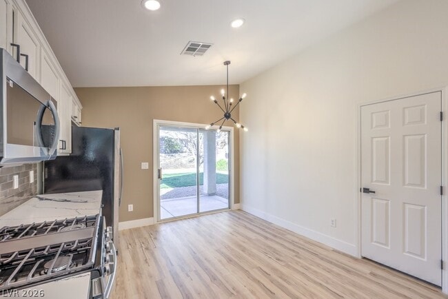 Building Photo - 3227 Velvet Rose St