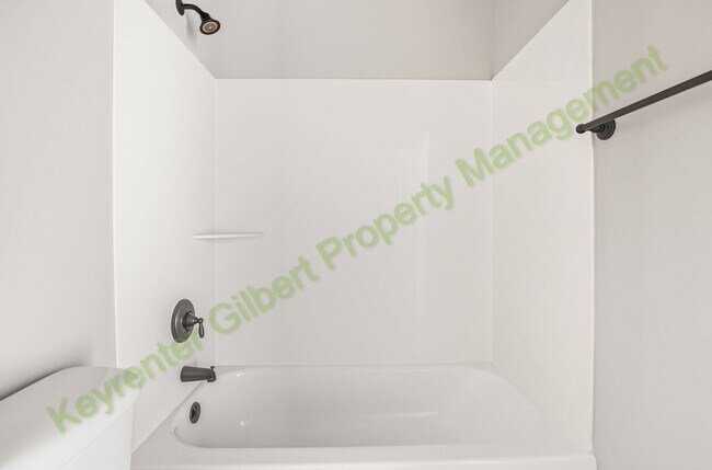 Building Photo - 3 bed/2.5 bath Condo in Gilbert’s Lofts in...