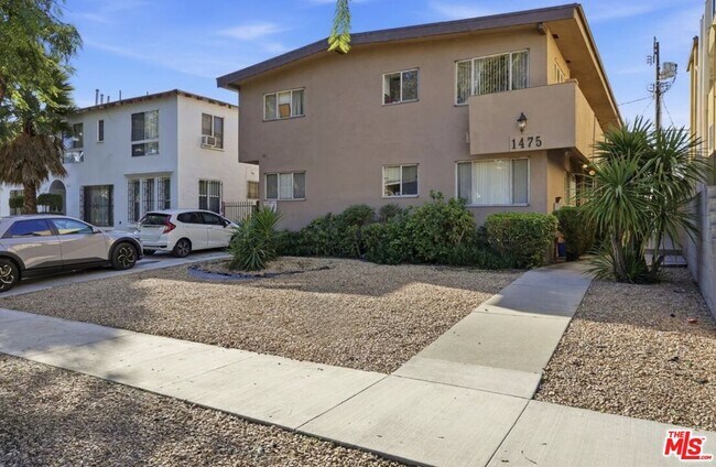 Building Photo - 1475 S Wooster St