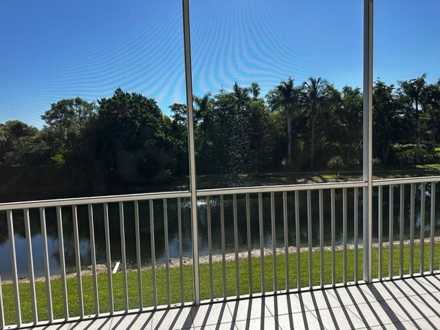 Building Photo - 14831 Park Lake Dr