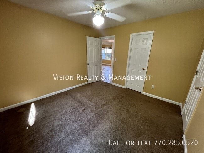 Building Photo - 4694 Glider Cir