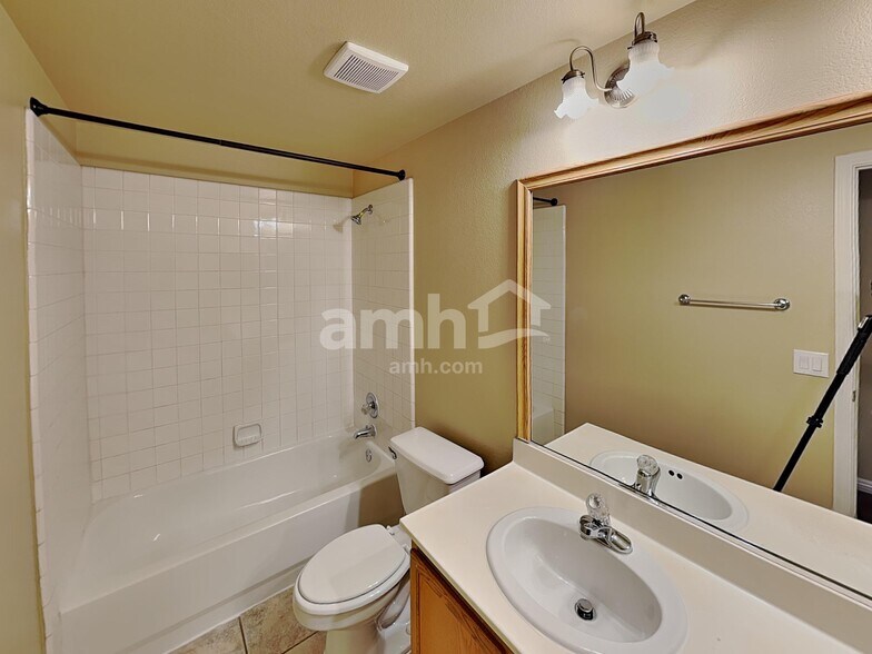 Building Photo - 1158 Toro Hills Ct