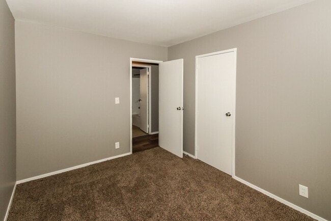 Building Photo - Adorable 3 Bedroom, 1 Bath Home in Eagleda...