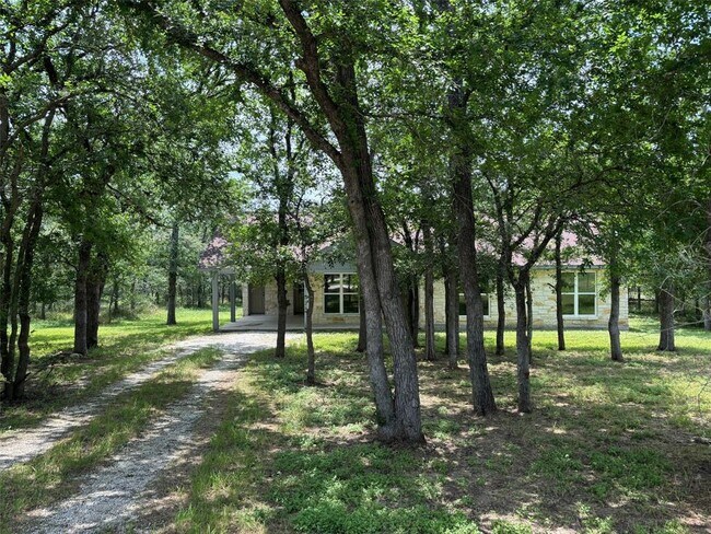 Primary Photo - 208 Sendero Cove