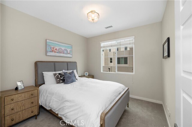 Building Photo - 134 Modjeska