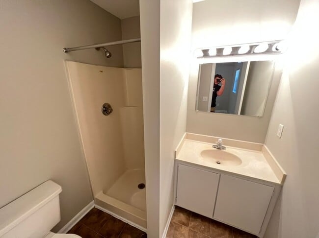 Building Photo - Adorable 3 Bedroom home Convenient to Downtown Durham