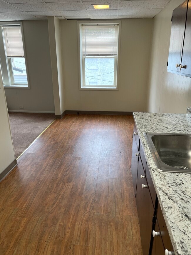 1-Bedroom - Plaza Apartments