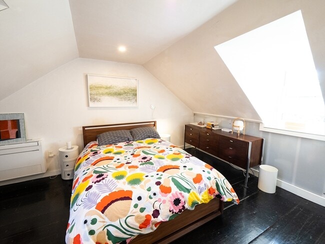 Building Photo - 214 Third St