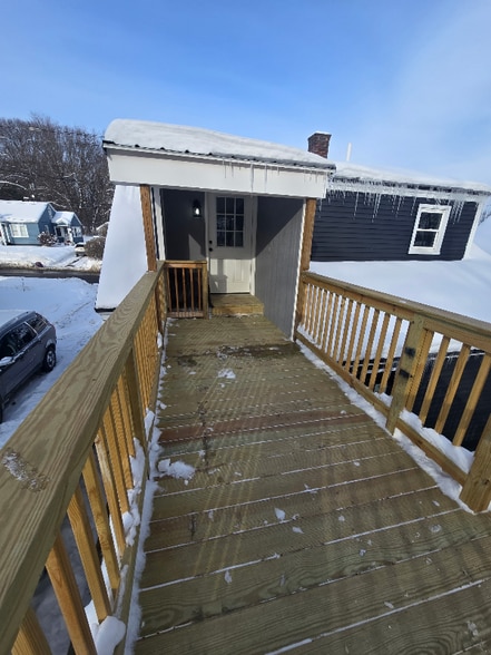 Building Photo - 68 High St