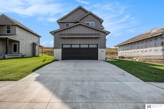 Building Photo - 15975 Kempten Crk Dr