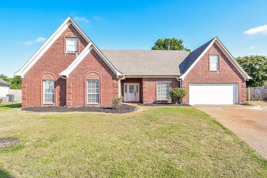 Primary Photo - 13096 Claybourne Cove