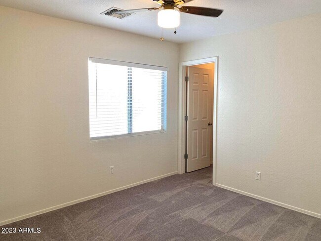 Building Photo - 5427 W Minton St