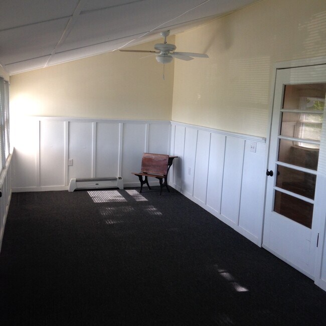 Building Photo - 5 Six Hundred Rd