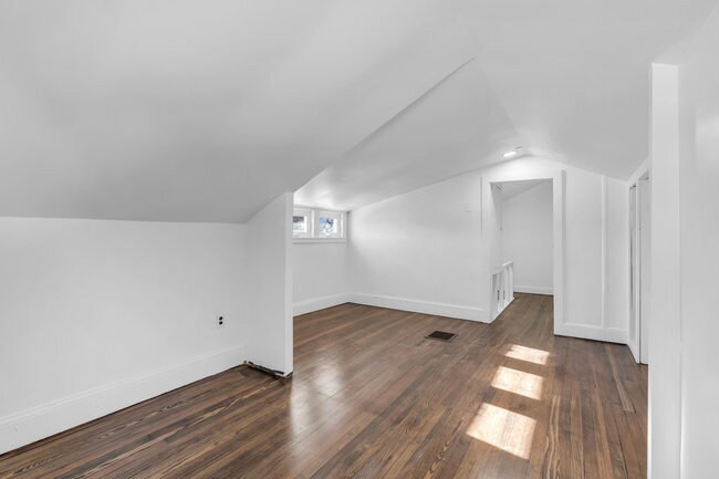 Building Photo - 1739 Asbury Ave