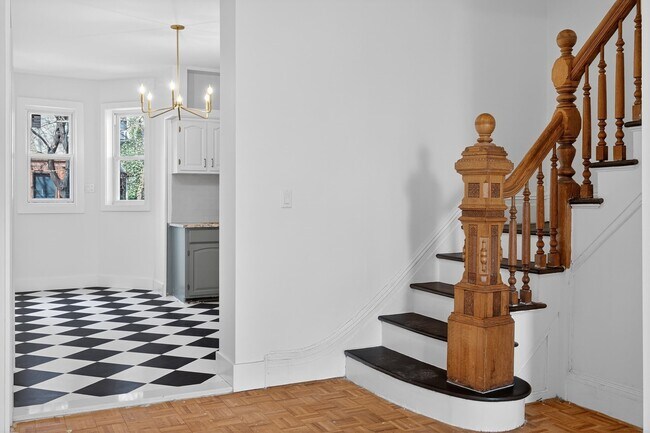 Building Photo - 701 Bergen Ave