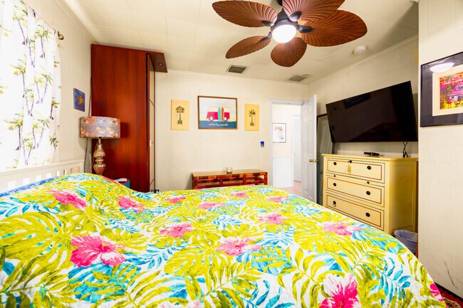 Building Photo - 1111 N K St