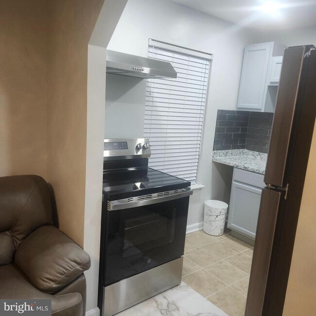 Building Photo - 2023 Whistling Duck Dr