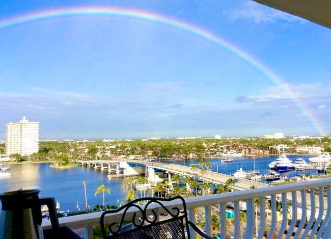 Building Photo - 1 Las Olas Cir