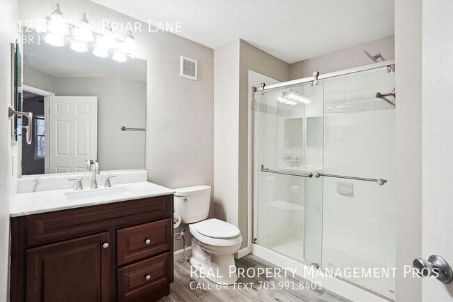 Building Photo - 12773 Fair Briar Ln