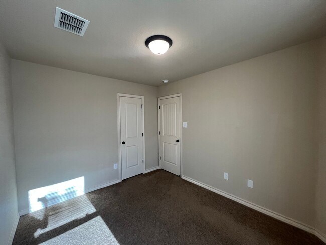 Building Photo - 13910 Annas Way #101, San Antonio, TX. 78233