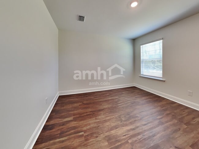 Building Photo - 141 Anthurium Dr