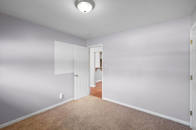 Building Photo - 4164 Kettler Rd