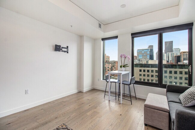 Building Photo - 1750 Wewatta St