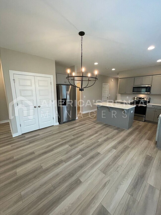 Building Photo - DEPOSIT PENDING! Home for Rent in Tuscaloosa, AL!!! Available to View Now!