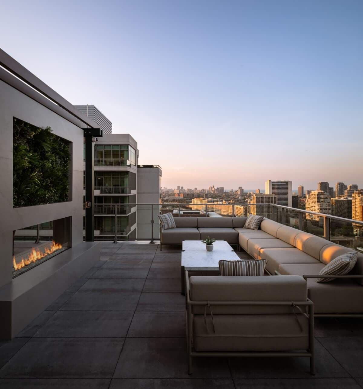 Building Photo - 353 N Halsted St