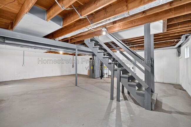 Building Photo - 9991 Fox Hall Ct