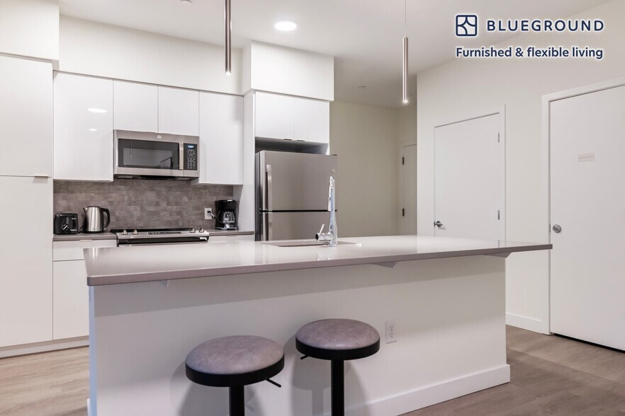 Building Photo - 3 Hawkins St