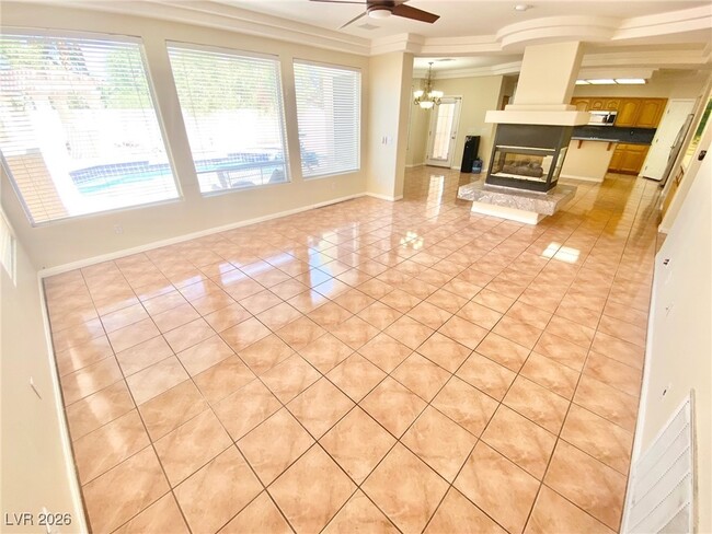 Building Photo - 8412 Bay Crest Dr