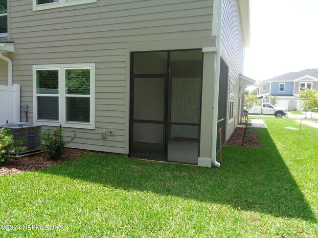 Building Photo - Middleburg Townhome for Rent