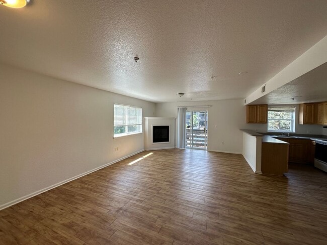 Interior Photo - 845 30th St.