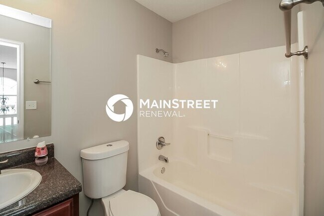 Building Photo - 4 Bedroom Pet-Friendly Home in Ellenwood, GA with Main Street Renewal