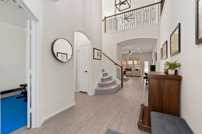 Building Photo - 1711 Dalhart