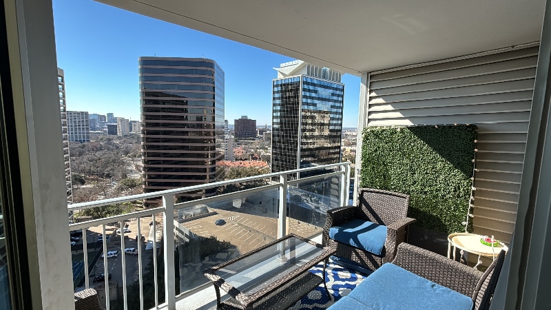 Building Photo - 3883 Turtle Creek Blvd