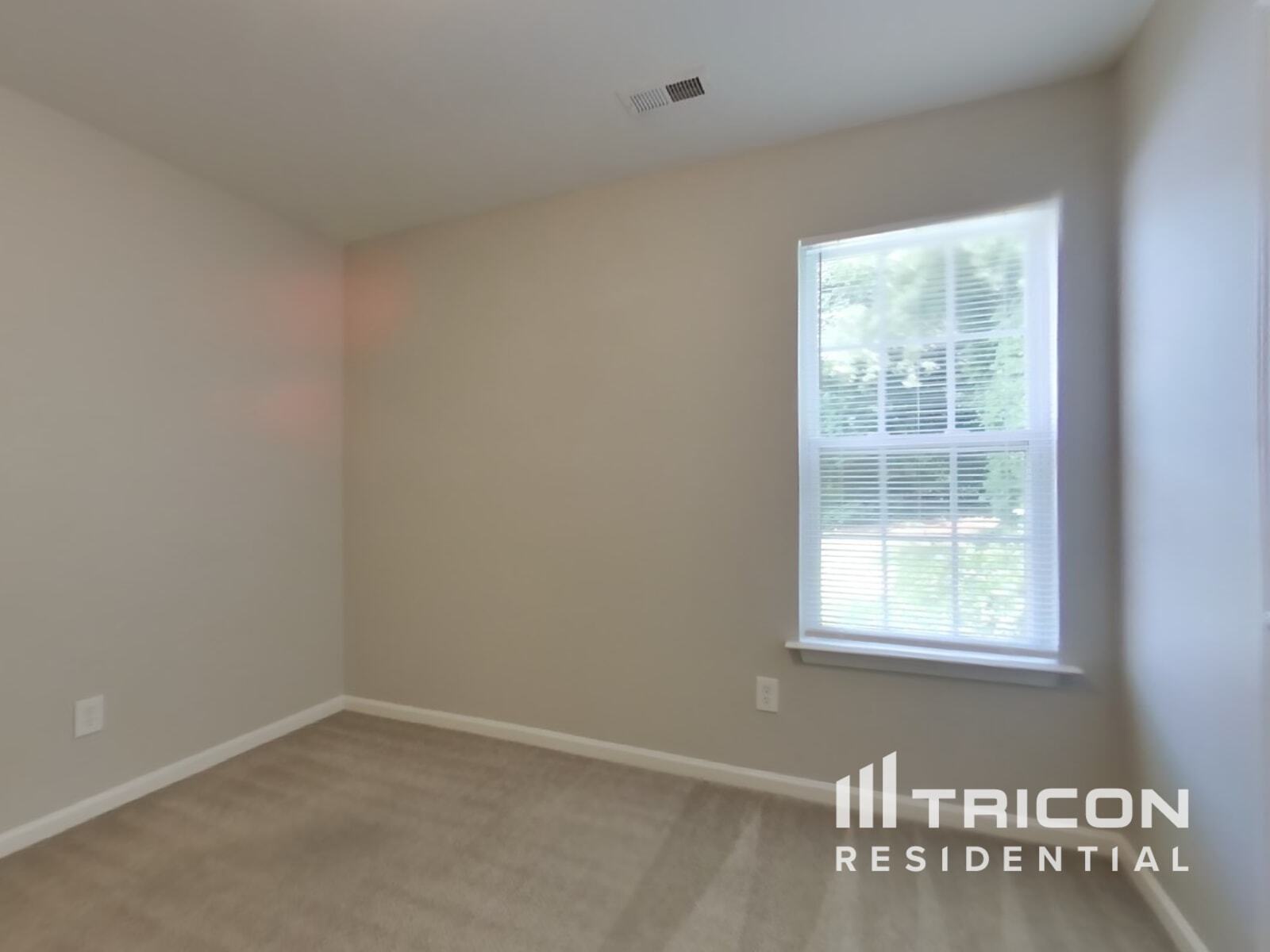 Building Photo - 4827 Canipe Dr