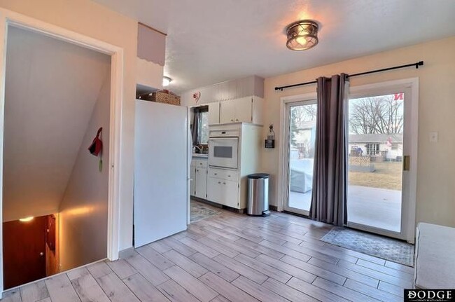 Building Photo - 2049 N Pearl St