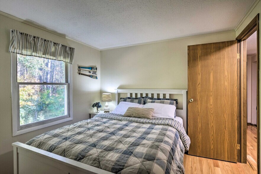 Building Photo - 148 Diamond Point Rd