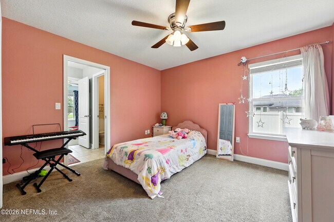 Building Photo - 2304 Evening Breeze Ln