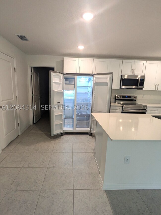 Building Photo - 1329 Biarritz St NW