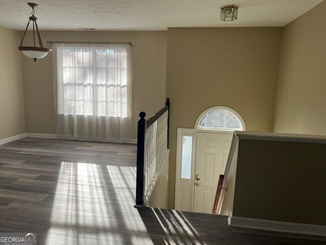 Building Photo - 5045 Old Orr Rd